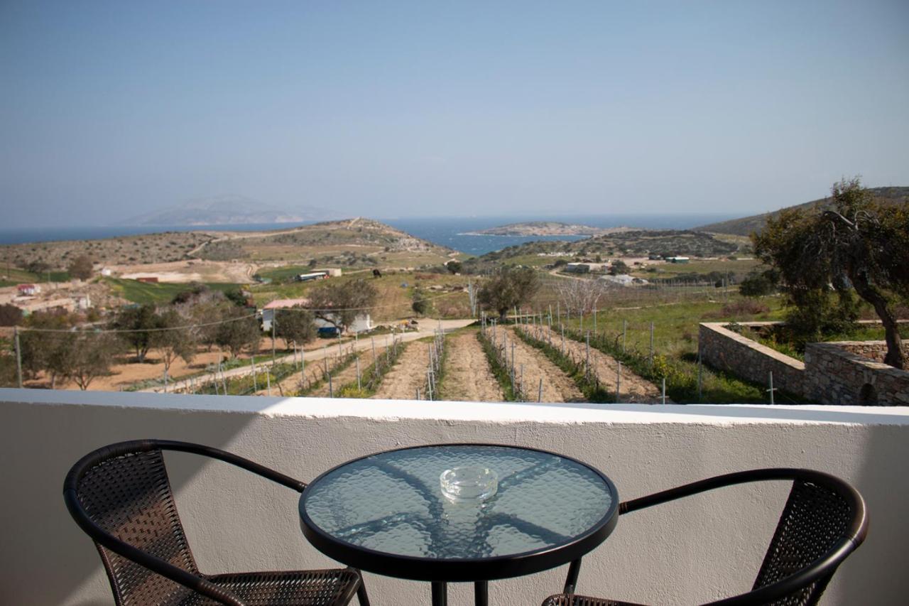 Agnadema Luxury Residences Schoinoussa Exterior photo